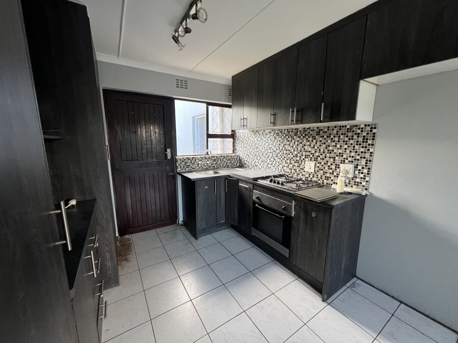 3 Bedroom Property for Sale in Nahoon Valley Park Eastern Cape